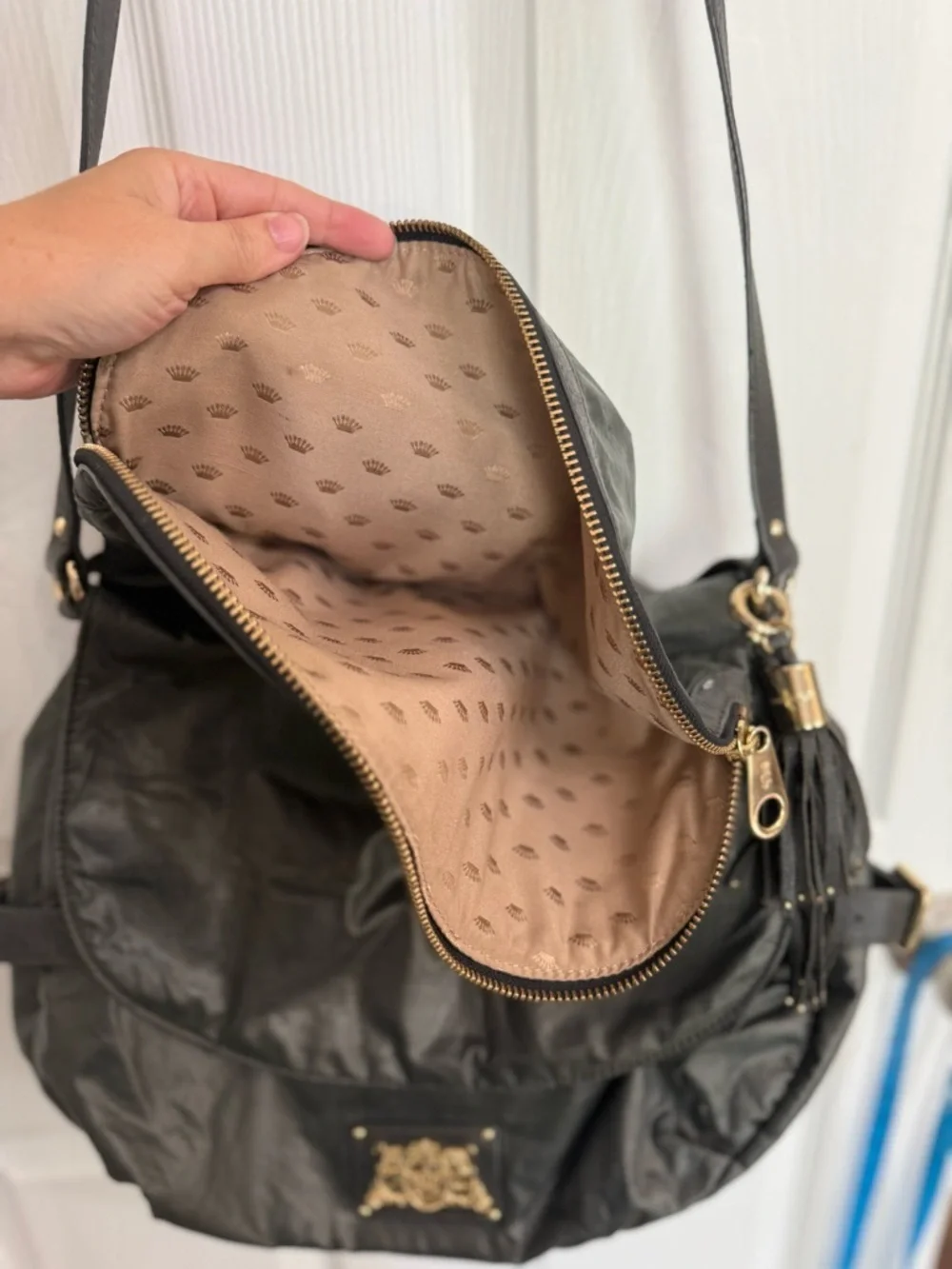 Juicy Couture Dark Olive Green Slouchy Hobo Bag Gold Crest Tassel Y2K Boho